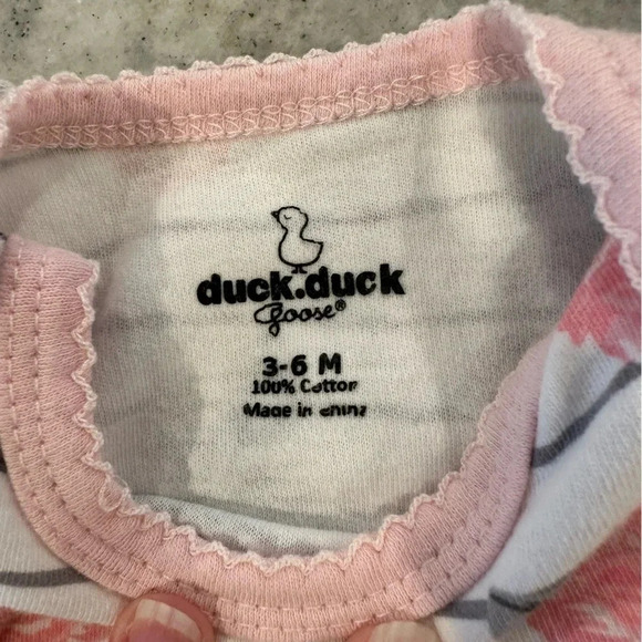 3 Pink Outfits Duck Duck Goose Pink, Floral, Lace and Tutu. Size 3-6 Month - Picture 8 of 9